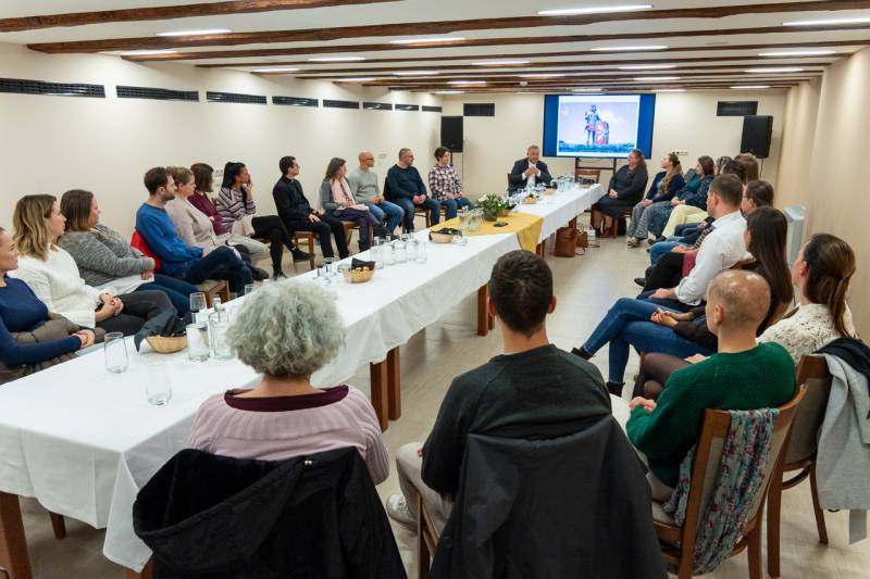 2025_11_13_fiatal felnott forum_24.jpg